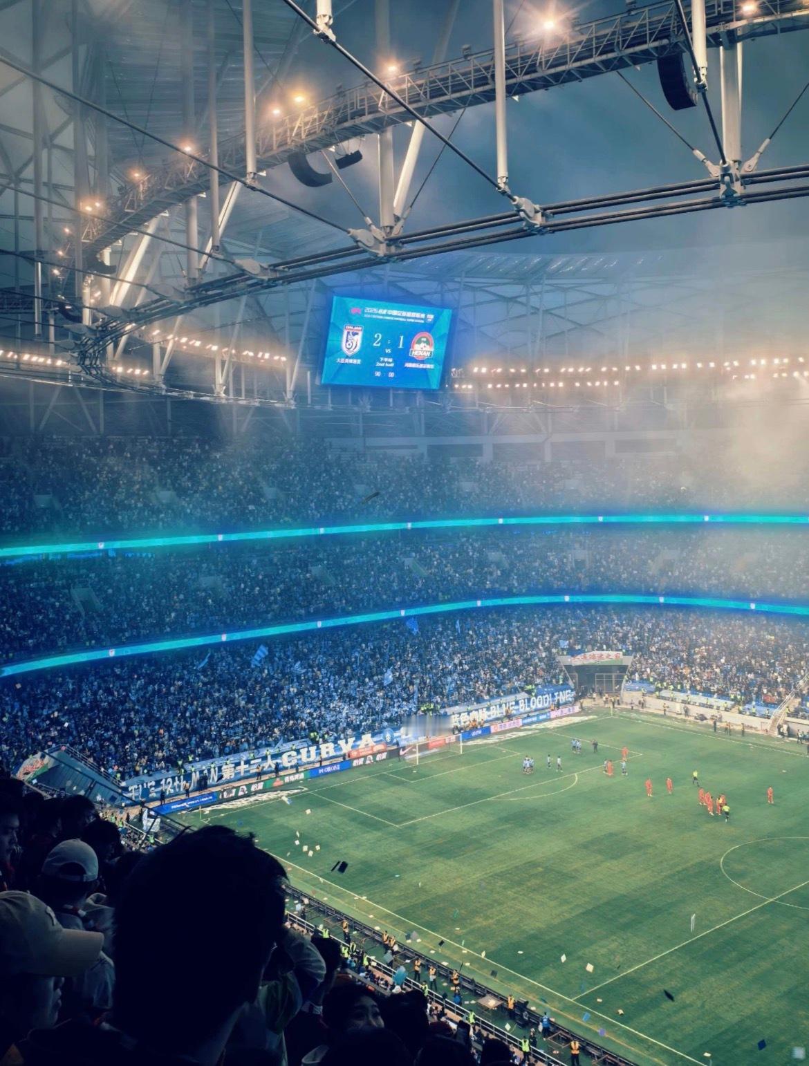 在梭鱼湾被大连绝杀，下半场拉莫斯和全队已经倾尽全力，但凡有一点进攻端的支援，都不