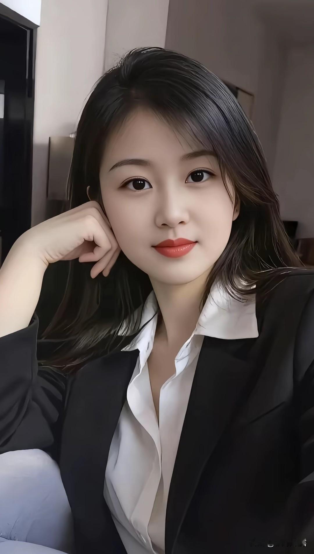 这位小姐姐好温柔啊！