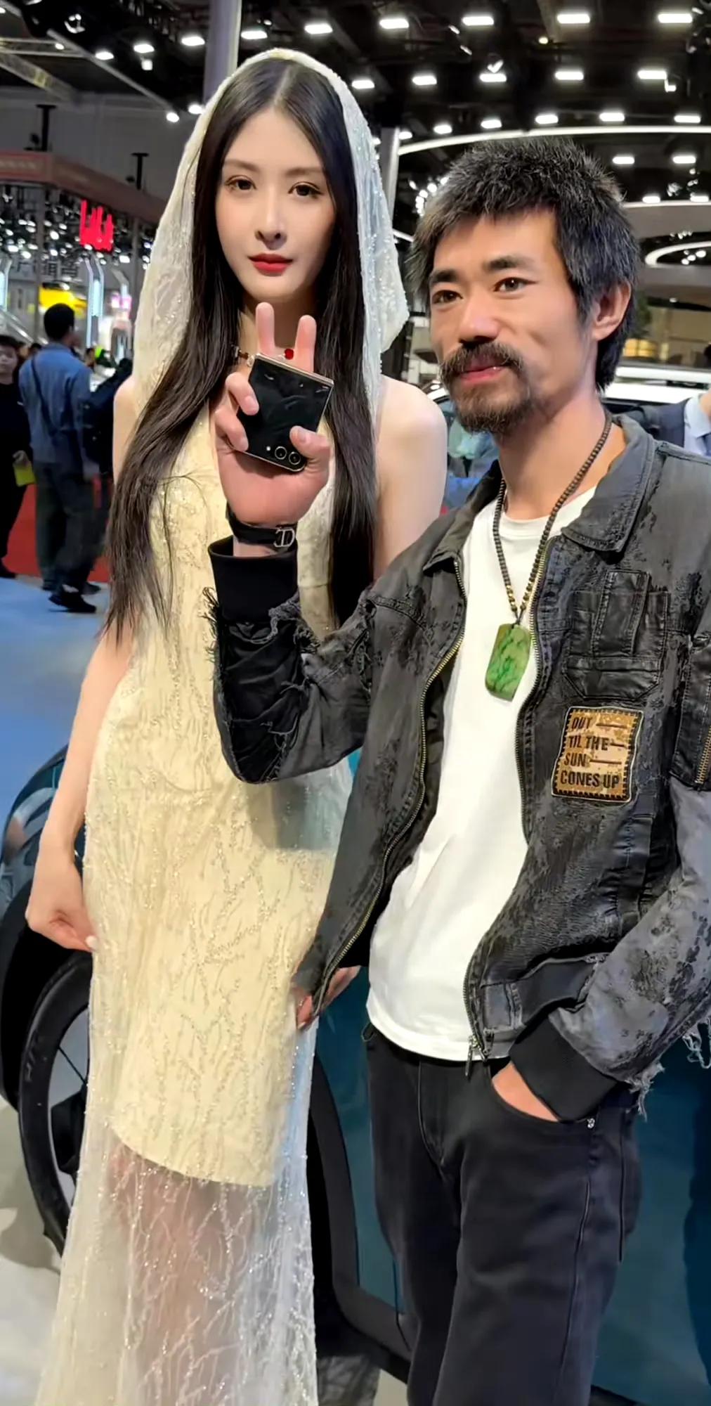 金钱是一个男人最大的底气，颜值是一个女人最强的自信，这么说可能挨喷，但现实就是这