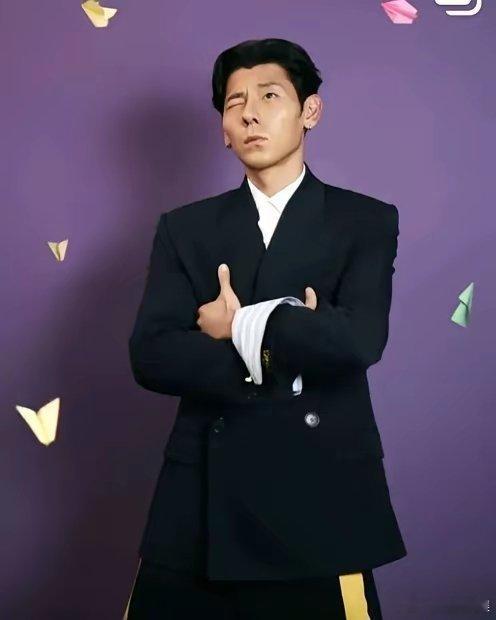 两广这次赢麻了，21届金鹿奖两个影帝一个影后都来自于两广。金鹿奖影后：李思潼，来