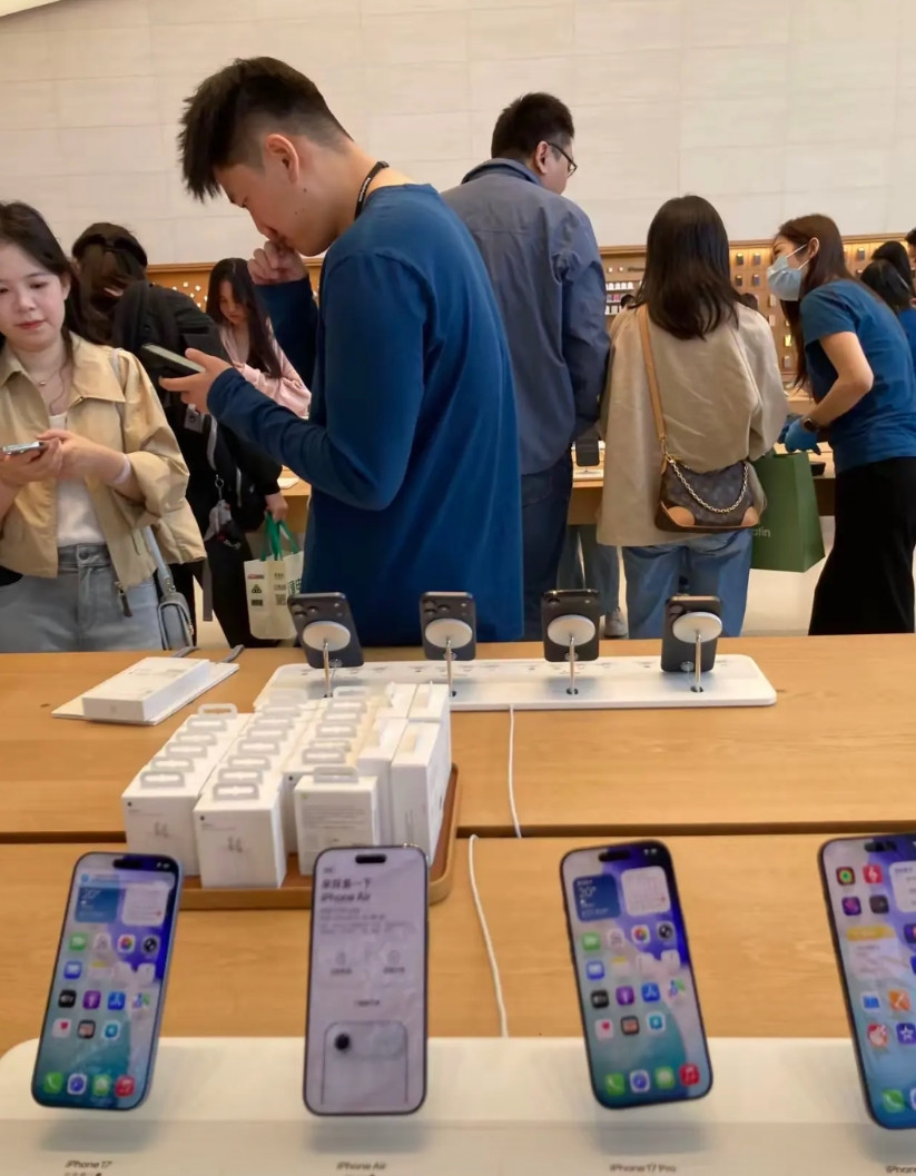 中国有14亿人口，现在的手机不好卖了，原因可能是这些！现在的手机，主要功能拍