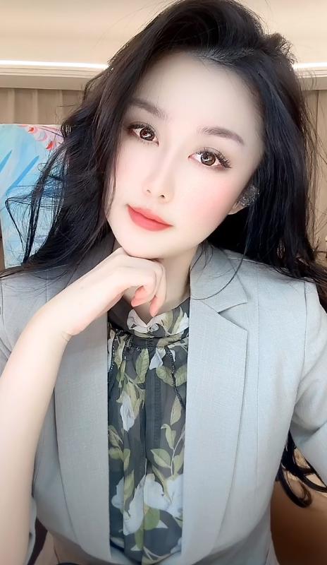 男人的爱男人要是生理性爱上一个女人根本不是简单的喜欢，而是爱到上瘾，根本