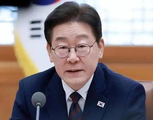 中东一乱，韩国被“打疼”了！ 韩国政府正式宣布，从3月25号零点起，所有公家