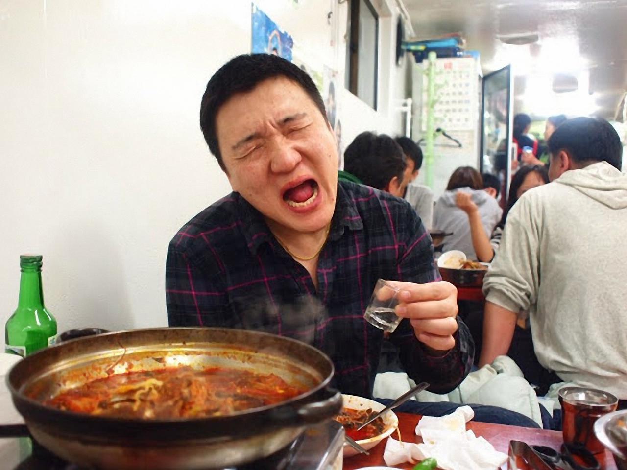 韩国人口味突变，越来越多的韩国人喜欢上了中国食物。据《韩国时报》等韩媒近日报道