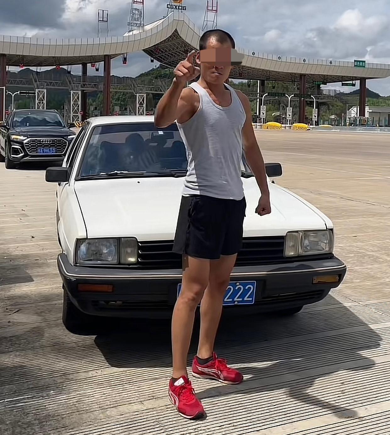 23万粉丝的“狠人”为广西水灾捐1分钱，还把捐款证明发了出来，百色慈善总会在采访