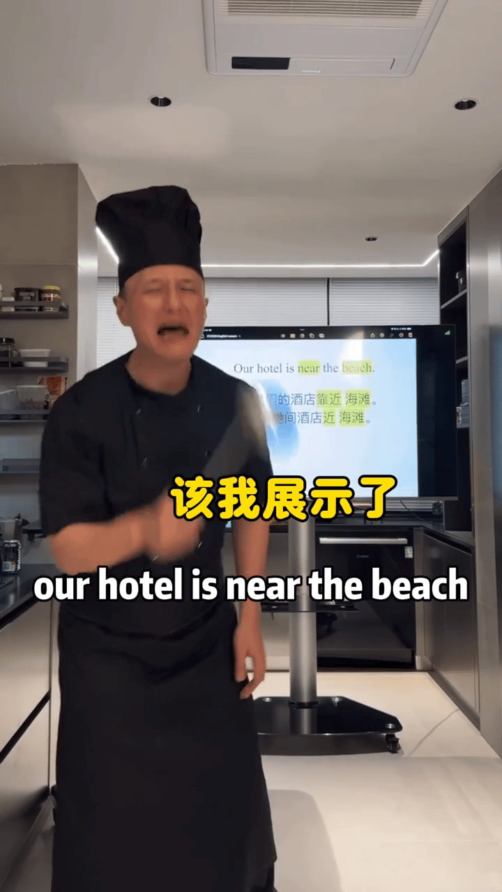 徐冬冬回应网友让尹子维换老婆直播名场面+1！网友让尹子维换老婆，徐冬冬回“换不