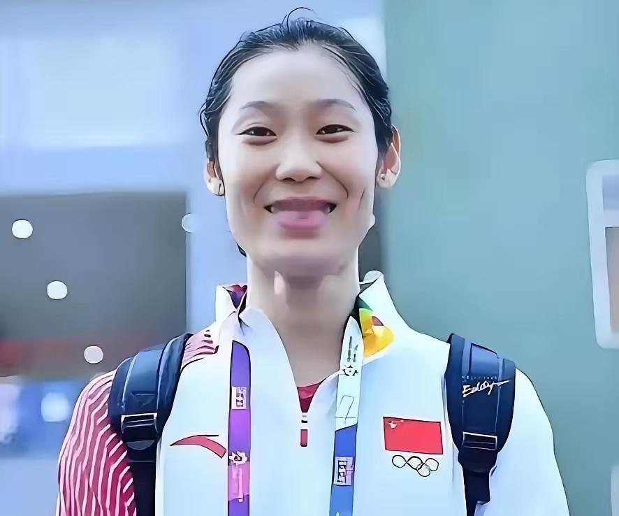 这世界冠军当的又多憋屈？我治病的时候，你们不掏钱，我被网暴的时候，你们不发声，我