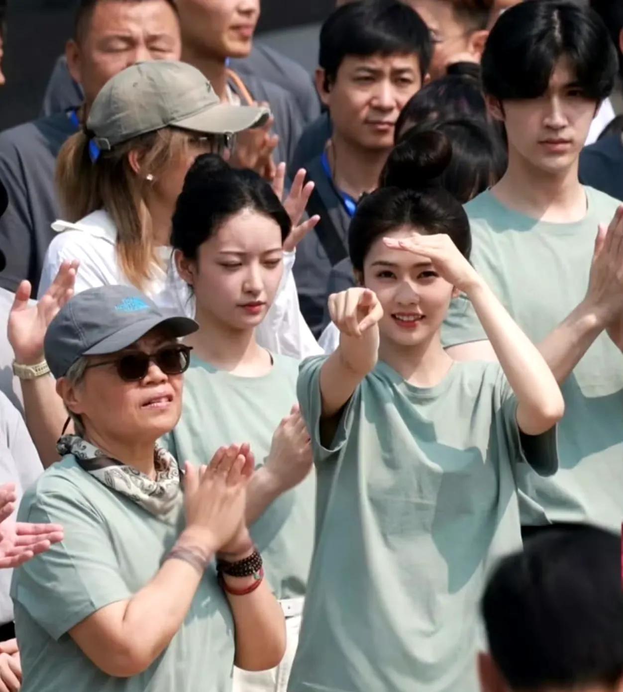 白鹿新剧《莫离》开机！特种兵女主造型惊艳爆！白鹿新古装剧《莫离》开机路透杀疯了