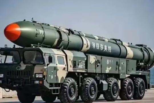 美国战略专家表示：如果美国真的插手了中方的台湾问题，那么中国的军队很有可能在30