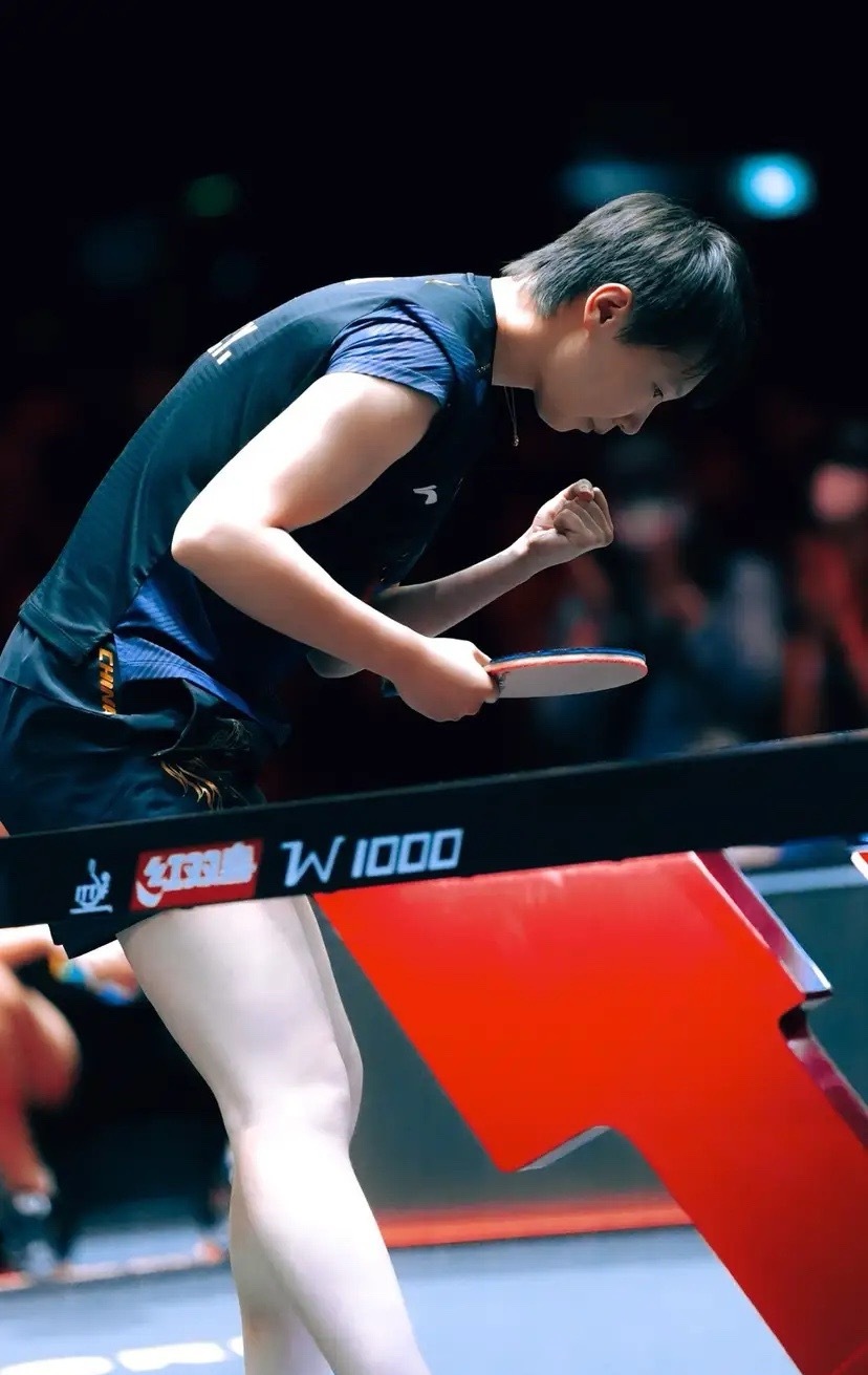 乒乓球重庆冠军赛，第一比赛日结束，我发现2个有趣现象1、两大“神话”破灭了，第一