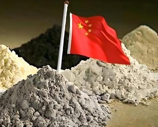 稀土成了中美关系里解不开的死结，中国如果不放开稀土出口，美国就能随时推翻任何之前
