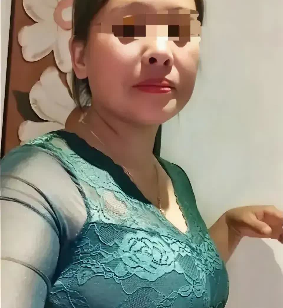 心疼淄博绿冒哥！家人们，大离谱事件！山东淄博一男子，勤勤恳恳跟老婆过了2