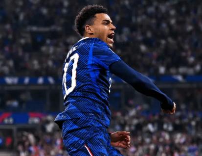 4-1、3-1！欧国联昨夜上演悲喜交加的疯狂剧本。前70多分钟哑火的法国队，竟靠