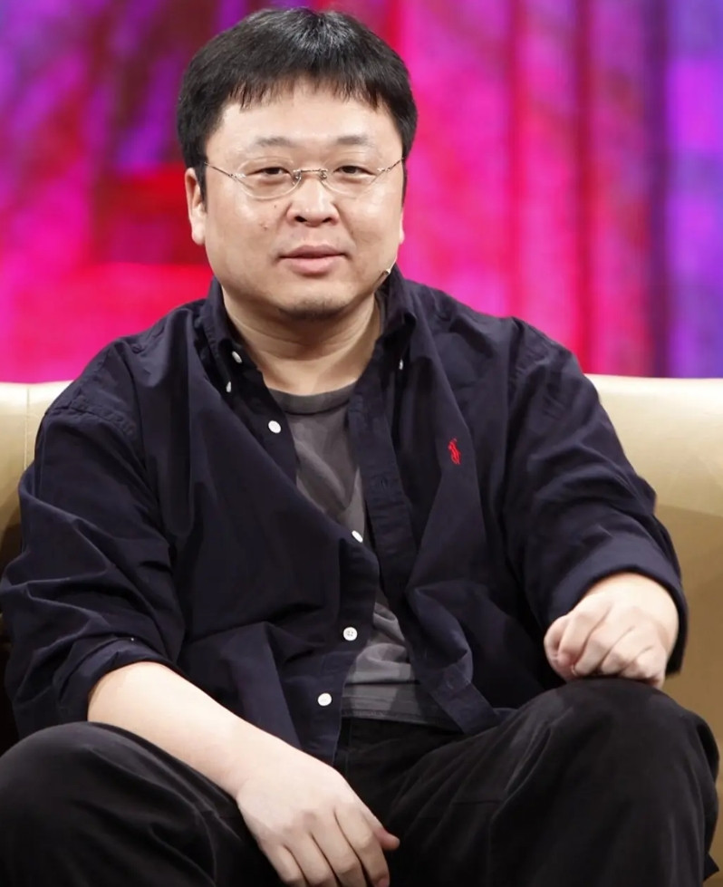 罗永浩给所有男人都上了一课。结婚不一定要找漂亮的老婆。也不一定要找家庭条