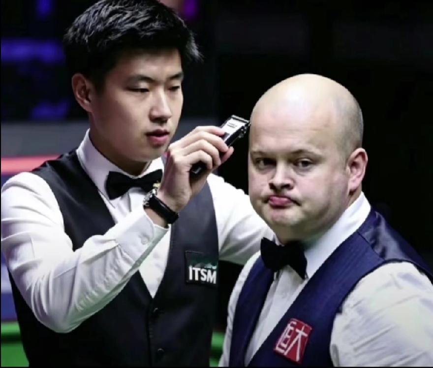 风云突变，赵心童状态急速坠落，3-0领先之后，由于多次致命失误，被墨菲轰出长长5