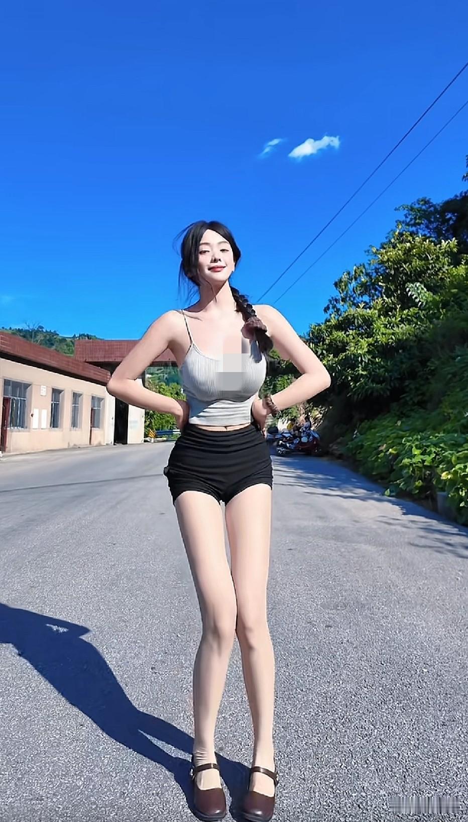 好久没见这么专业的舞蹈老师