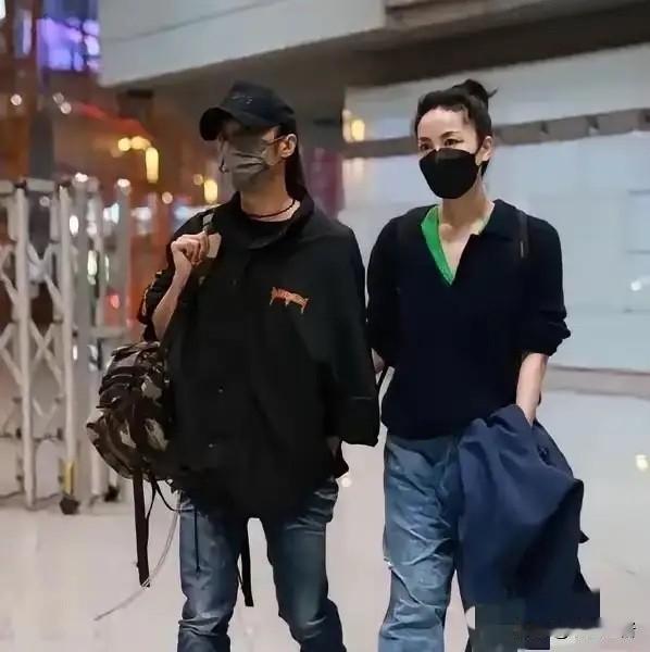 11月9日，45岁的谢霆锋，冲上热搜，这一次，不是因为女友王菲，而是在演唱会上一