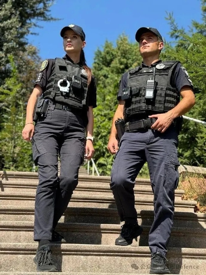 烽火问鼎计划当地时间2月22日凌晨，乌克兰西部城市利沃夫市中心发生了一起恐怖袭