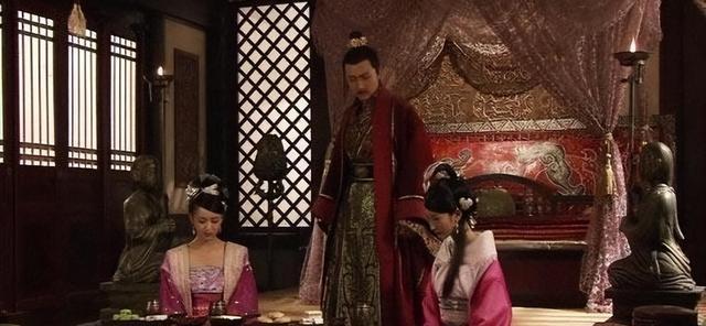 武德年间，大唐初立，皇权未稳。太子李建成与秦王李世民之争暗流涌动，后宫亦成战场。