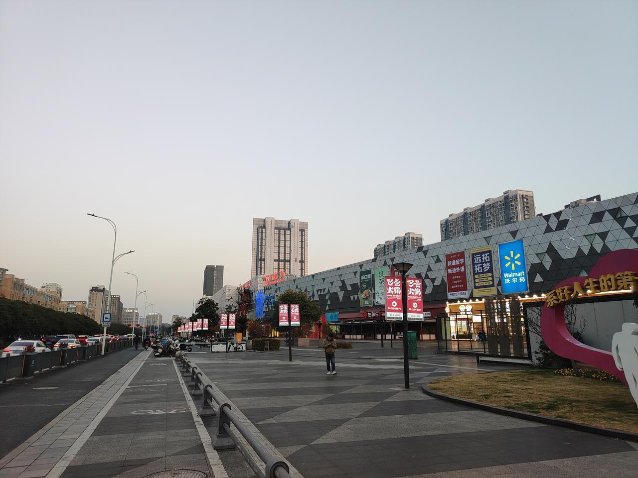 过年回老家，三件关于钱的事情，不要乱说，别犯蠢。一是，今年赚了多少钱；二是，银行