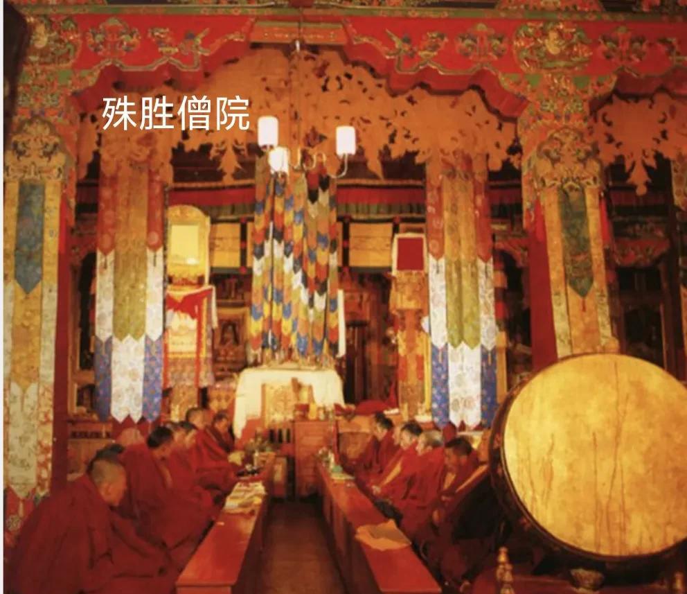 布达拉宫内的殊胜僧院，就像一颗藏在神秘宝盒里的明珠。布达拉宫可是世界文化遗产，1