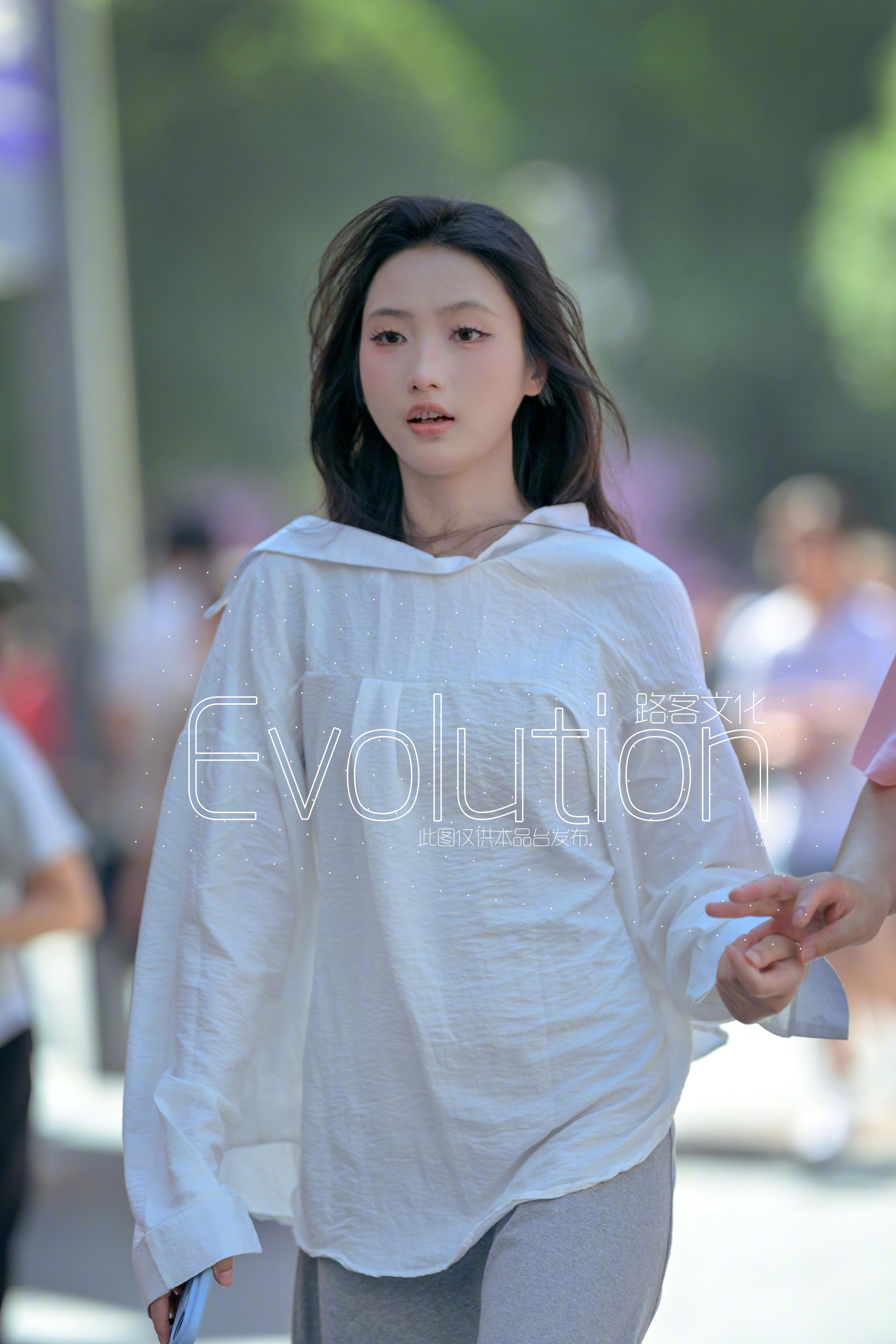 小姐姐特写再来一张​​​