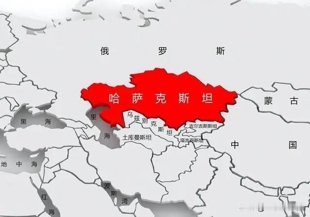 多行不义的苏联最终付出惨重代价当年苏联鼎盛时期，在内部行政划线时把原本属于俄