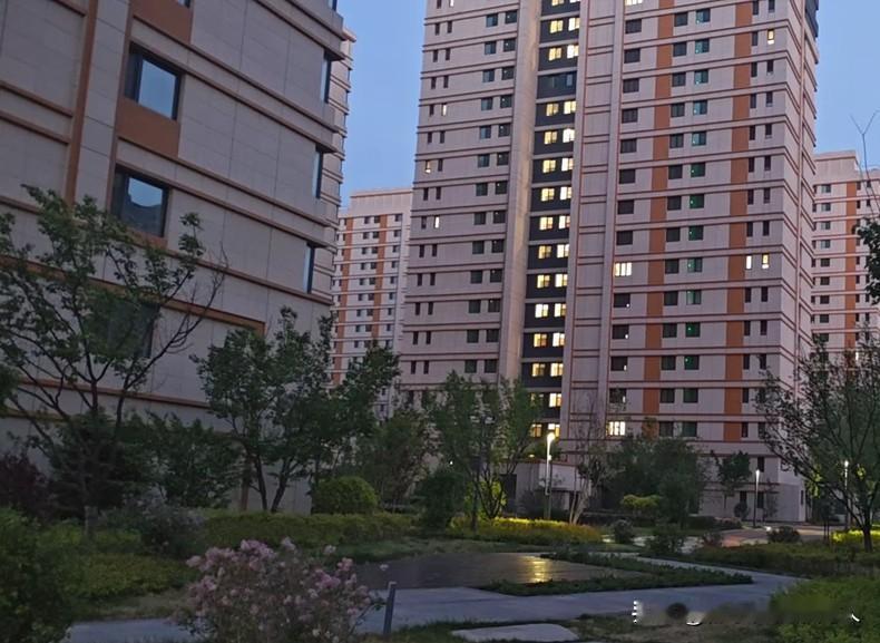 某物说“催收电话不是我们打的”，你信吗？刚看到一条新闻，某得物借款逾期后，很