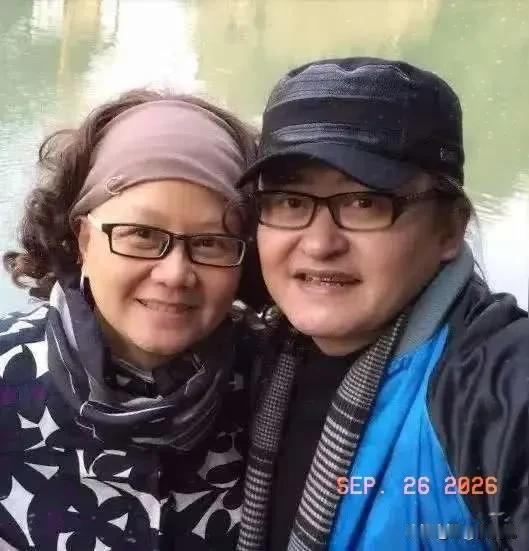 刘欢去世。查了一下他老婆卢璐才发现，原来他的老婆也是一位了不起的人物。