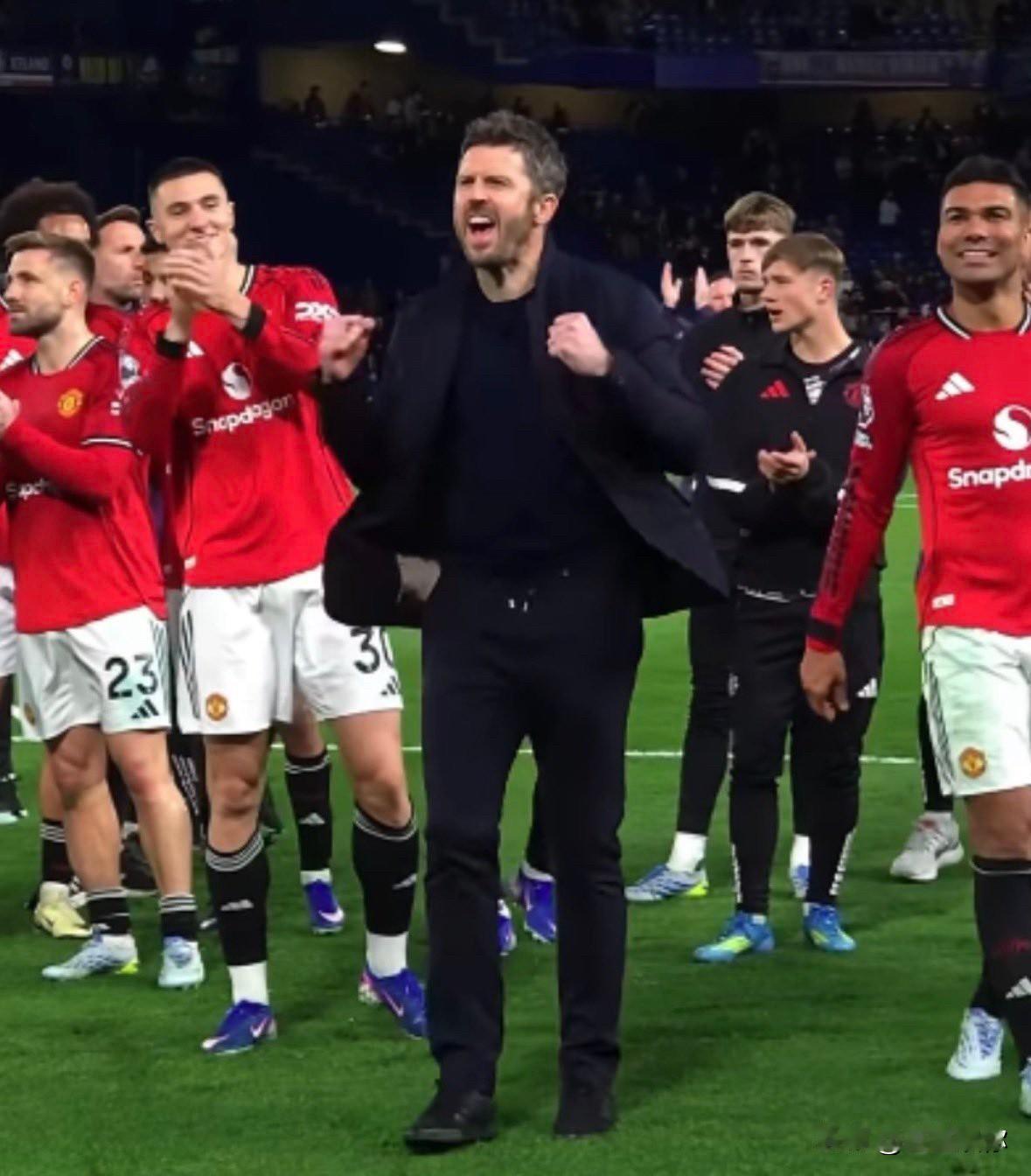 阿莫林执教曼联时，毫不留情清理队内害群之马，反而成了他留给红魔最宝贵的遗产。这份