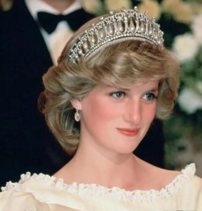 英国80岁老人临终前爆料：戴安娜王妃并非车祸离世，其实早有预谋那年，戴安娜身