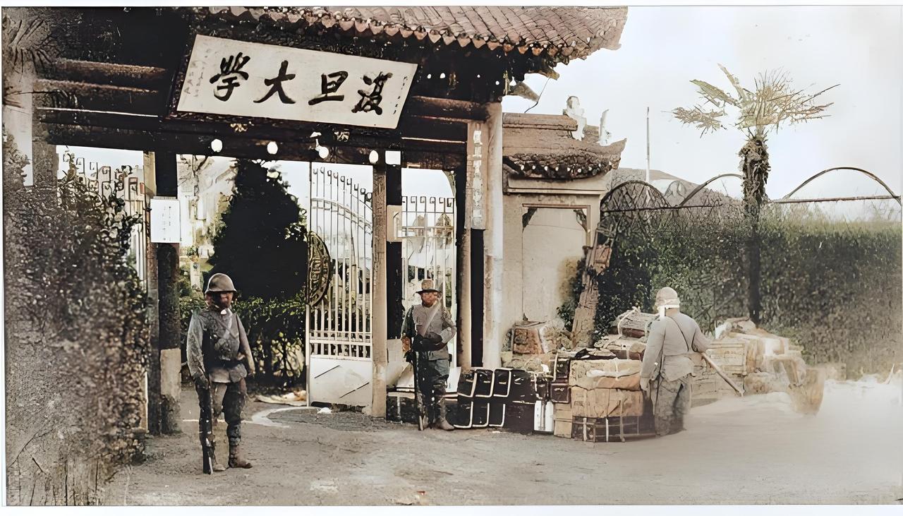 1937年，“八·一三”淞沪会战正激烈进行，日军的铁蹄无情地践踏中国大地。10