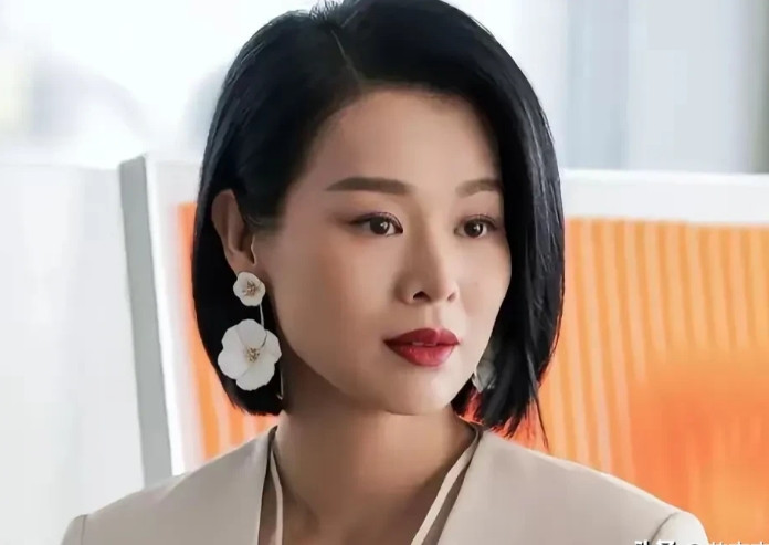 感觉胡杏儿这次演的气场好强大这个角色大家不仅不讨厌反而有点羡慕尤其是她