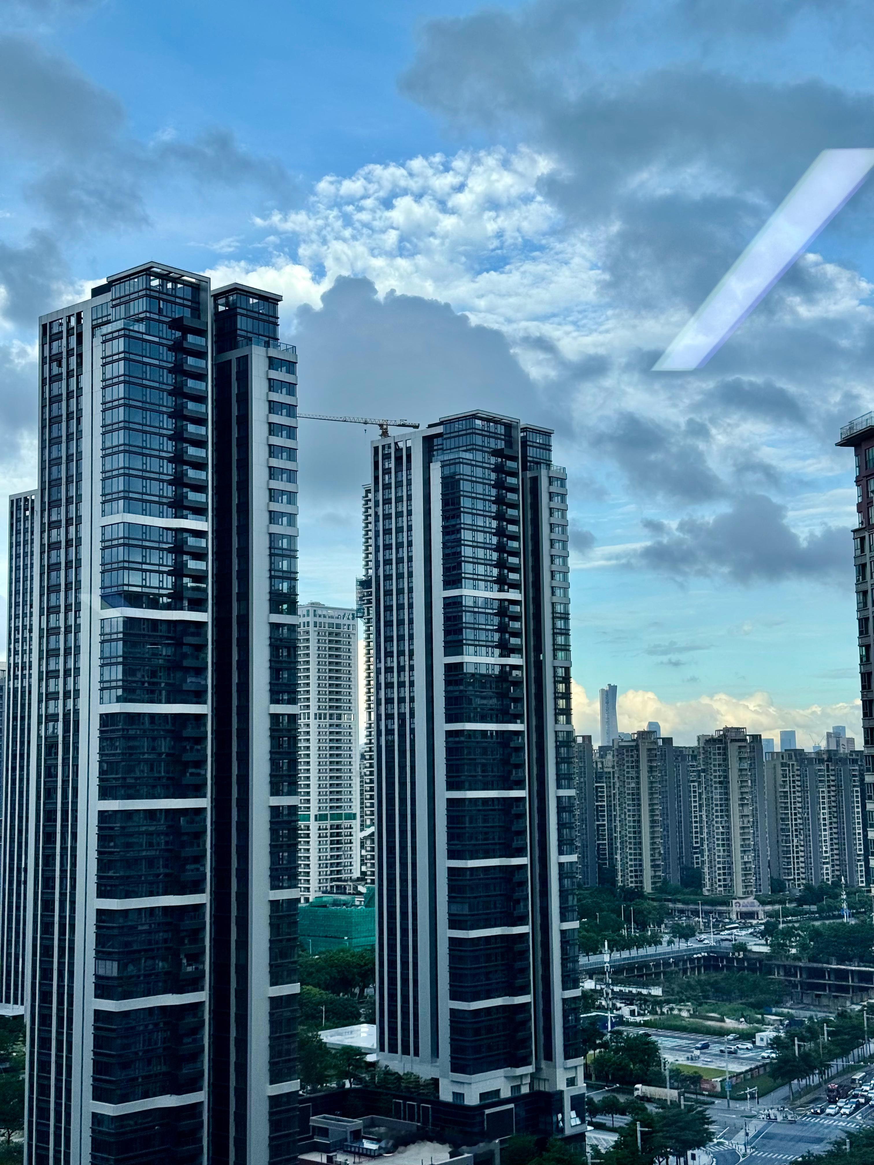 蓝天回归，蓝调时刻的深圳太美了，有点美国的感觉​​​
