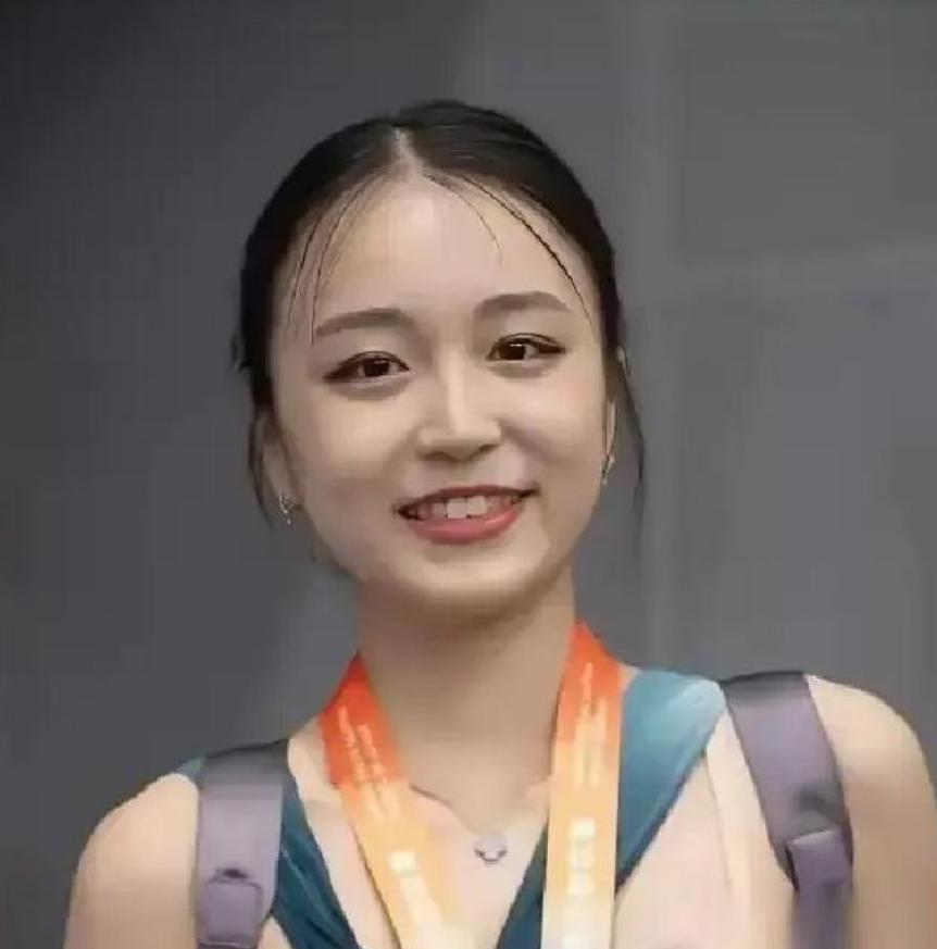 哈佛终身教授辞职回国，女儿放弃美籍。他走那天，实验室同事以为只是休假。三个月后，