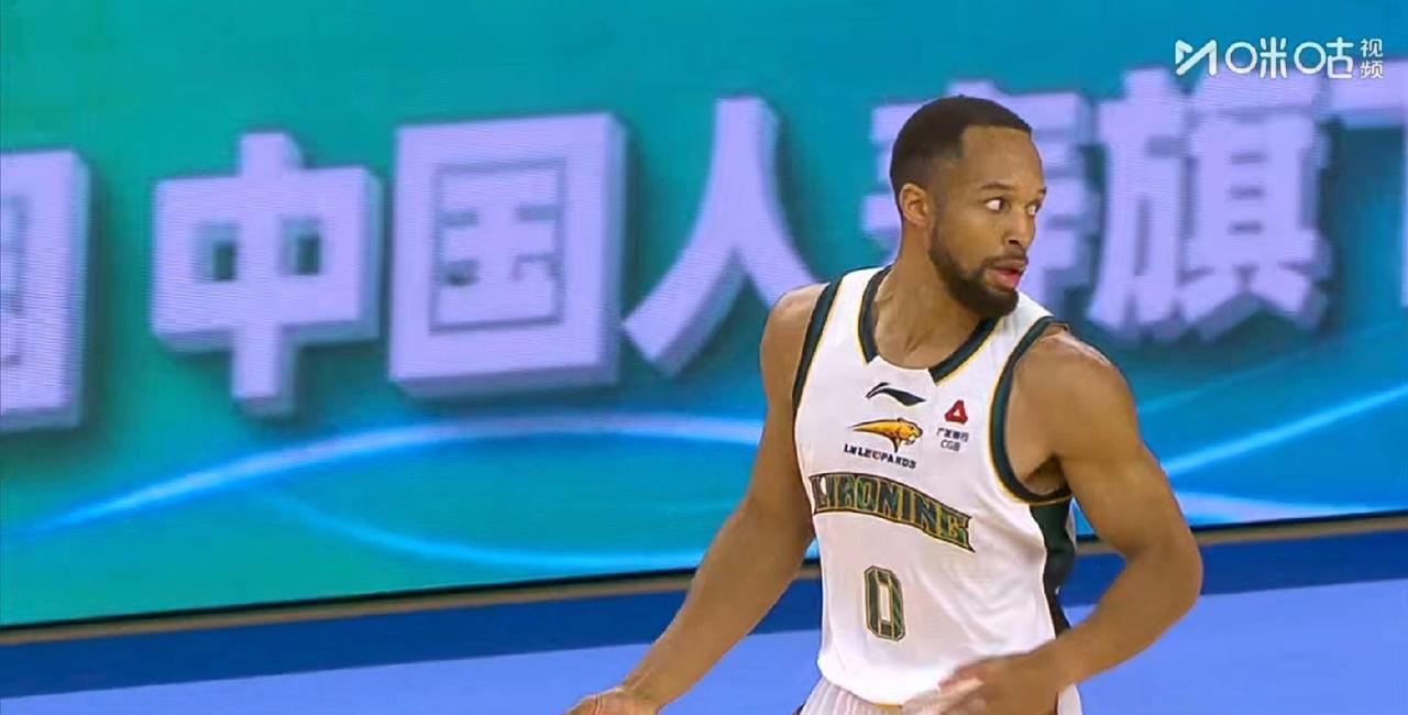 是金子总会发光！恭喜杨鸣，在cba俱乐部杯第二场，收获小外援布朗提前验货成功，赵