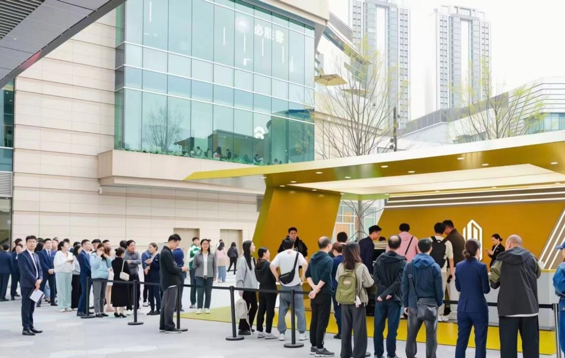 2026年新能源汽车的热度变了。如果说2025年是小米汽车的热度之年，那么202