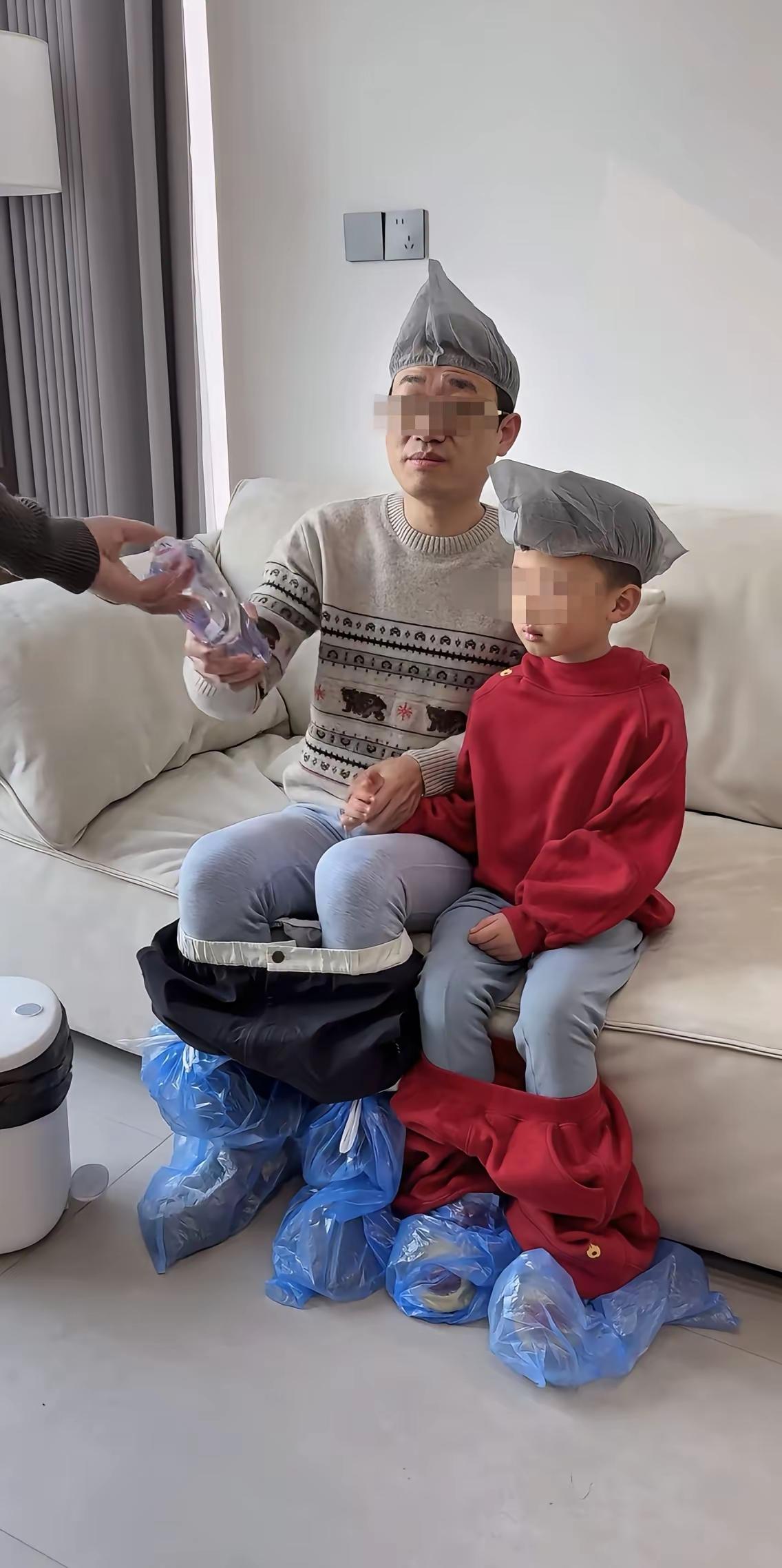 这朋友家非去不可吗？[捂脸哭]