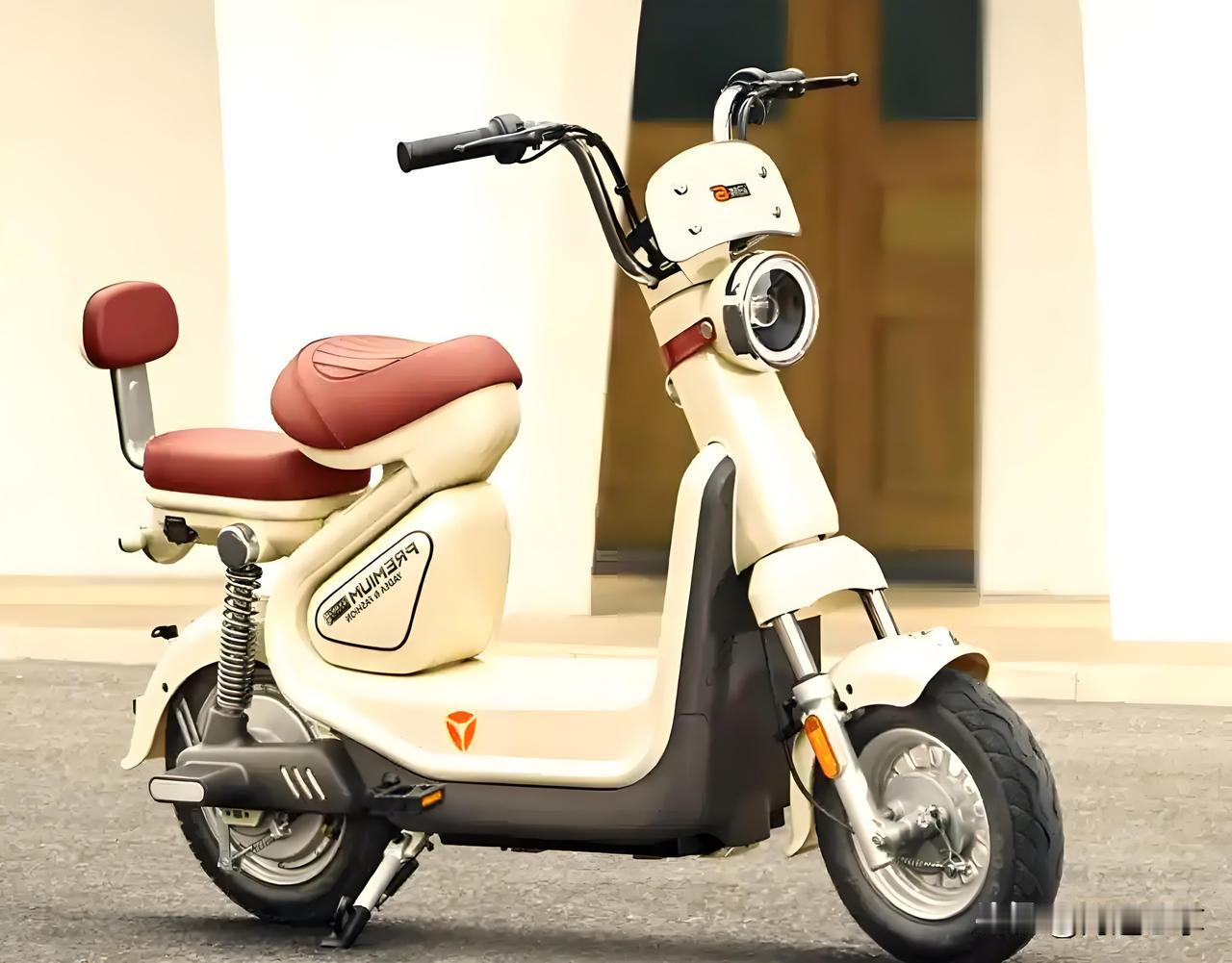 电动车一夜涨千元，这波“安全税”该谁来扛？小区门口修车铺的老李，这两天愁得