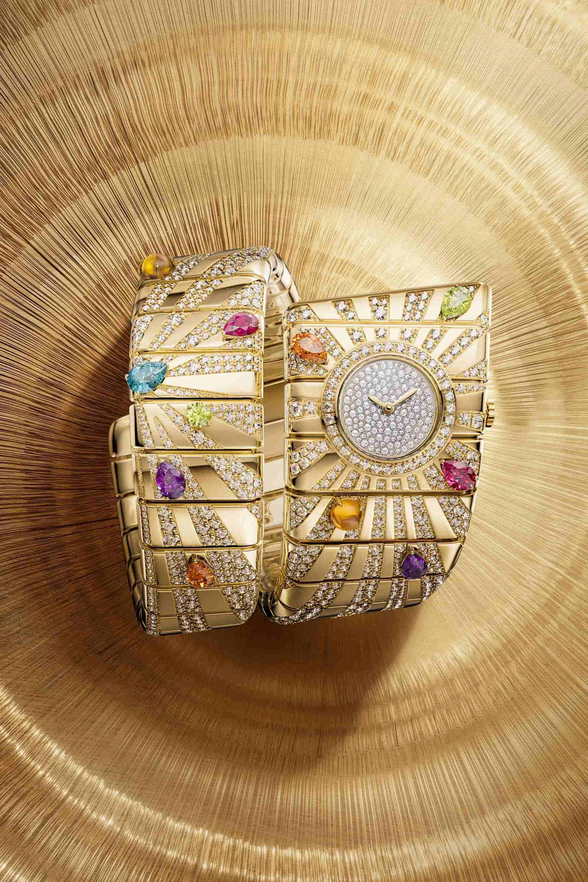 宝格丽TubogasManchette手镯式腕表回归！这款1974年的档案设计