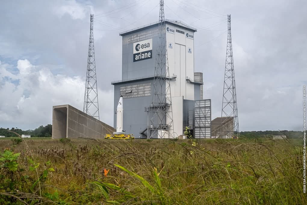 将于2月12日首次发射的“阿丽亚娜6”(Ariane6)运载火箭最强配置——A