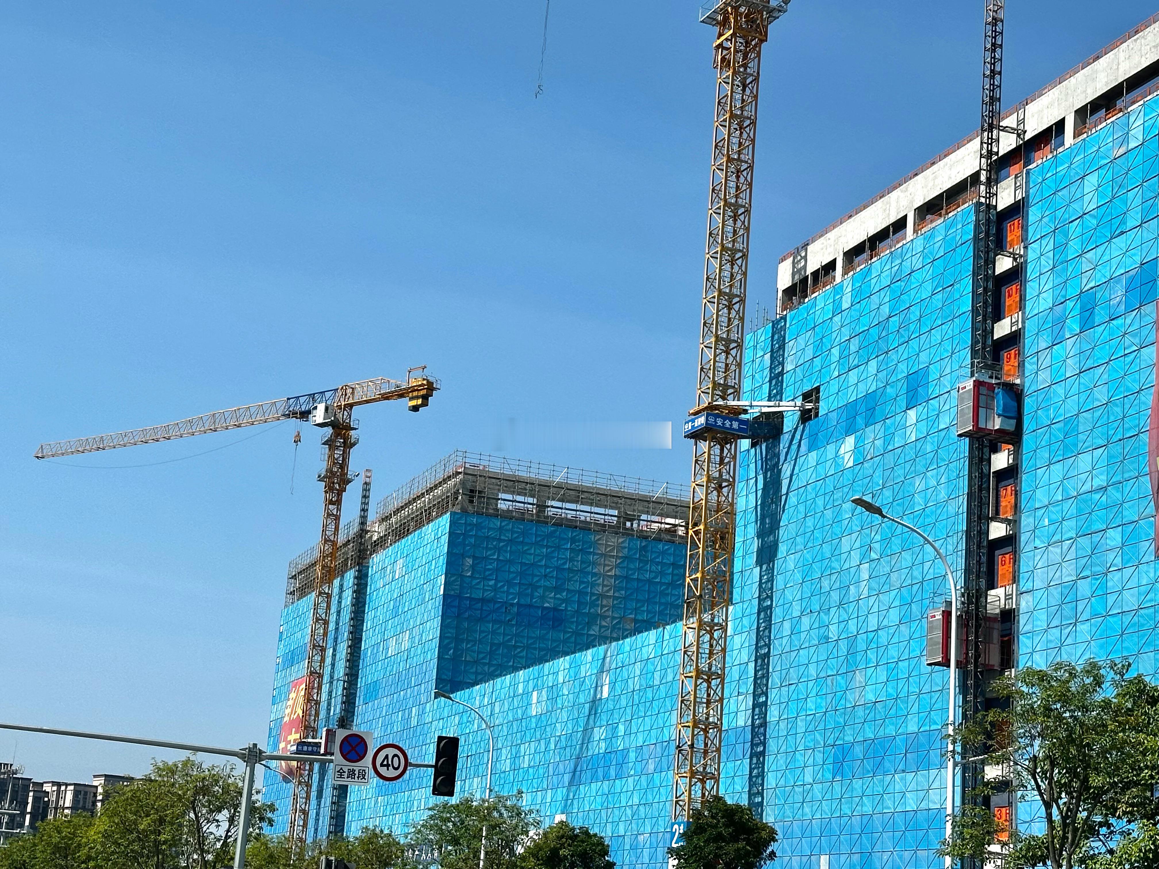 在建中的帝封江轨道交通指挥中心未来福州地铁多个子公司将入驻在此办公