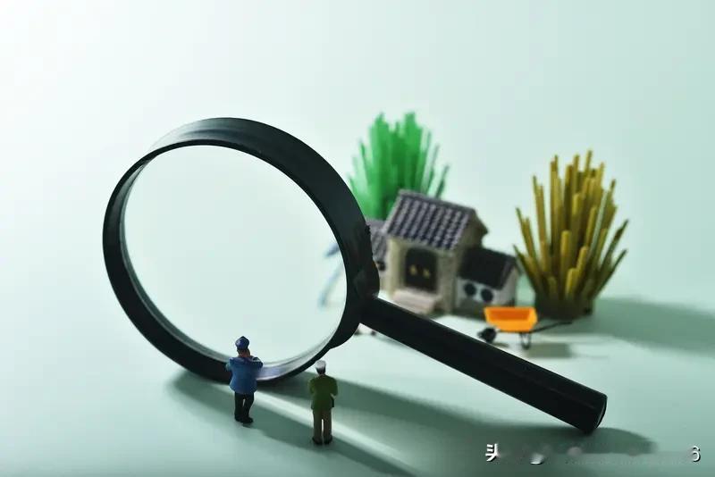 老家的宅基地可以直接卖掉吗?老家的宅基地是不能直接卖掉的。我可以告诉你，农村老