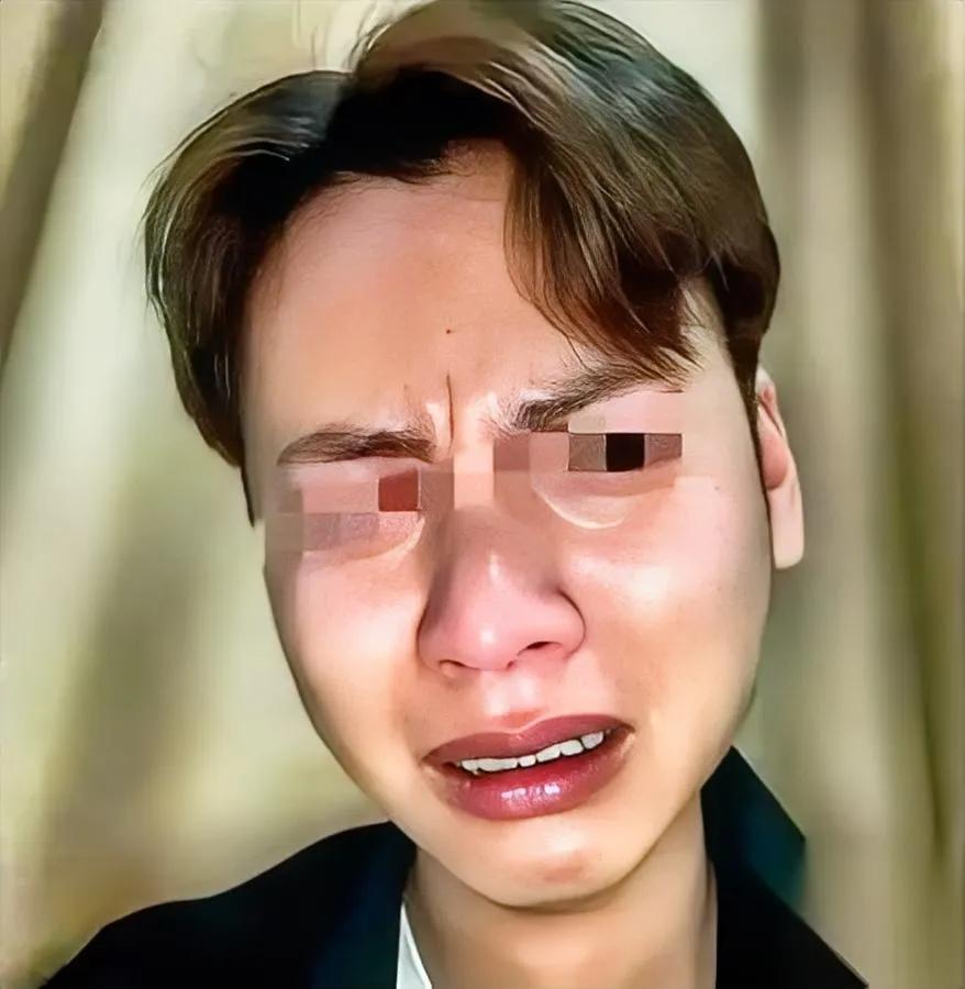 22岁男孩转钱姑妈秒收赶人这1500块哪里是什么水电费，明明就是三个月亲