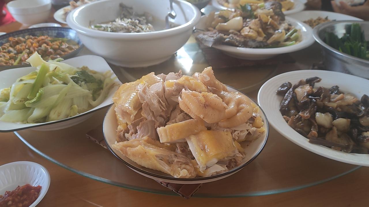 广东的朋友们，广西的朋友们，海南的朋友们，看过来看过来[呲牙笑]，你们看我家这一碟