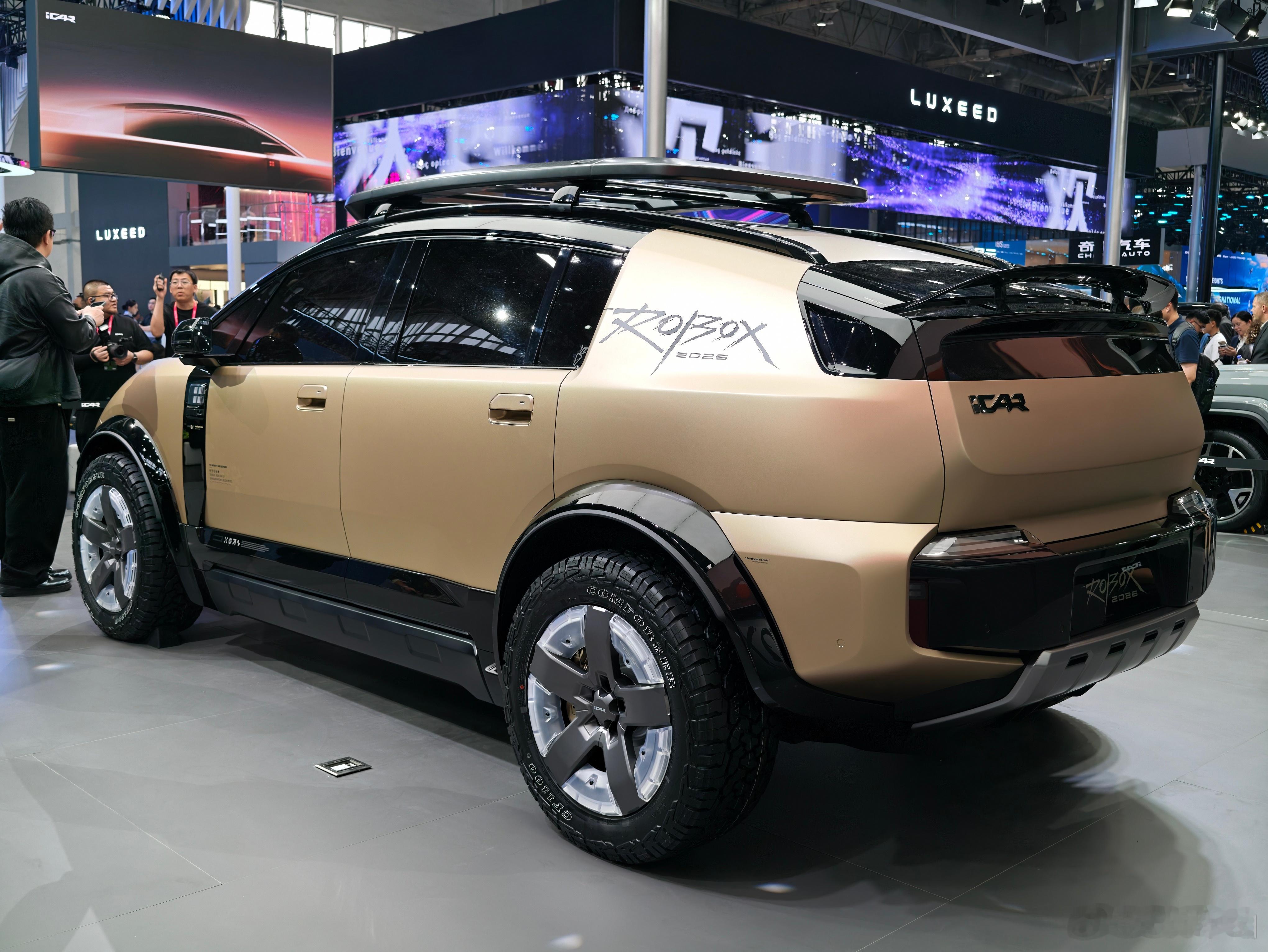 iCAR这台概念车有意思，奶凶奶凶的！iCARROBOX，名字源自ROBOT与