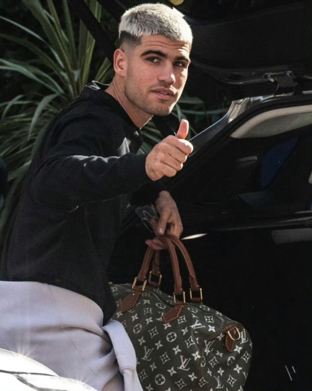 感觉我的鸭鸭老了很多[捂脸哭]抬头纹也太夸张了🙈鸭鸭好好保养希望可以像德约科维奇