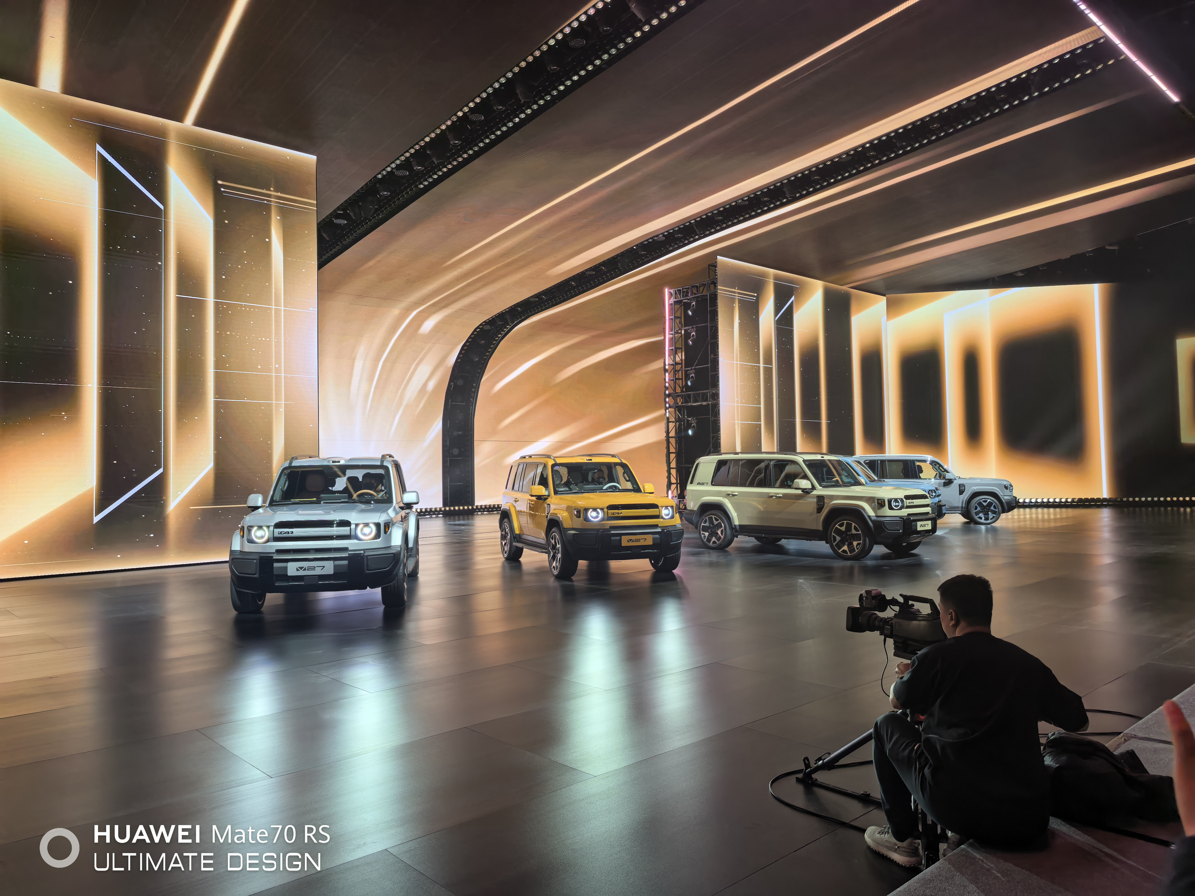 硬刚坦克300/钛7！iCARV27上市价杀疯，安全性价比直接封神20万级硬