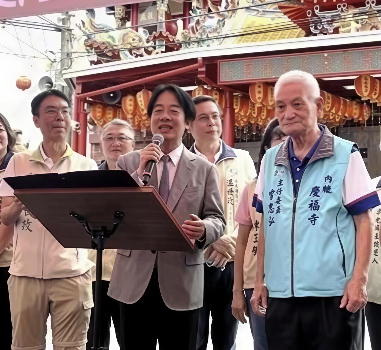 赖清德站台翻车，选县长还是选法师？赖清德今天（8月21日）跑到南投庆福寺为民