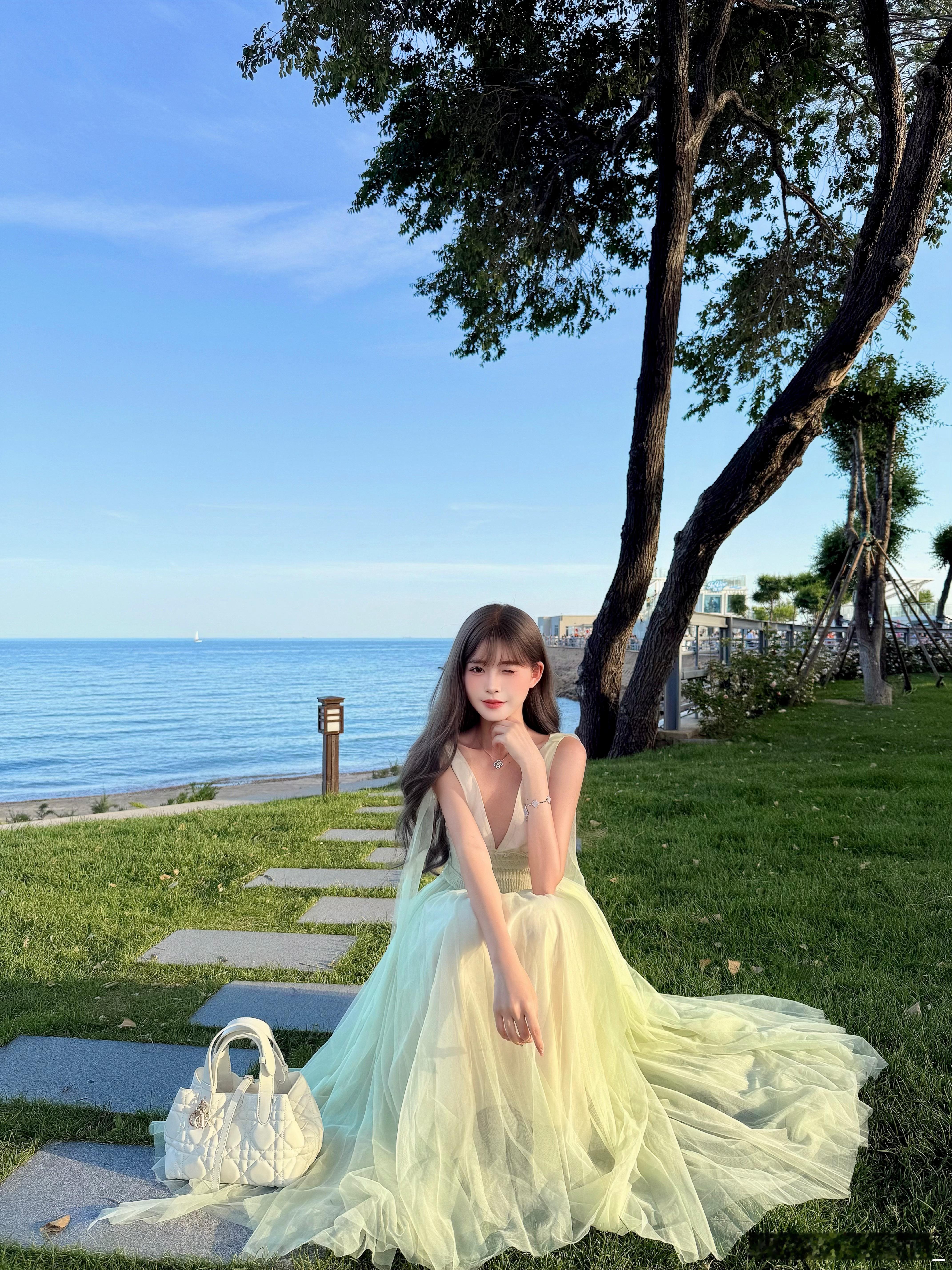 海边晚餐好浪漫🌳🌊​​​